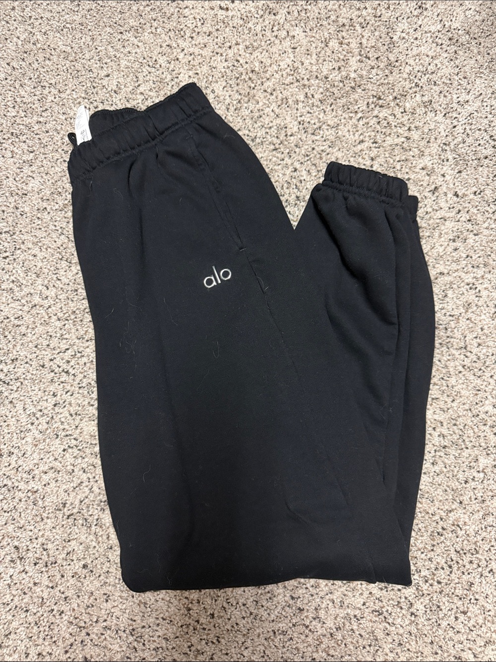 ALO Accolade sweatpants size medium